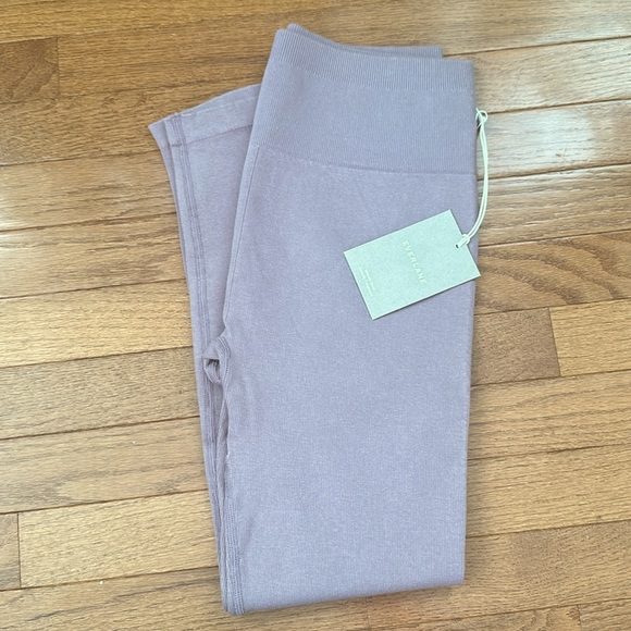Everlane NWT Seamless Leggings Organic light purple ribbed - Picture 7 of 9